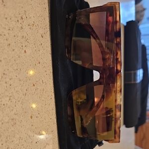 Tortoiseshell Mirrored Sunglasses